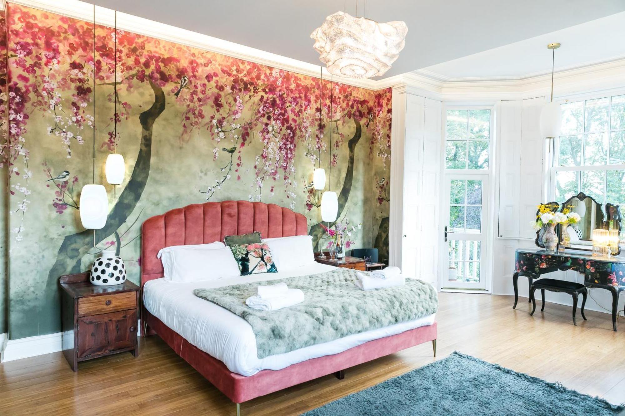 Hillthorpe Manor By Maison Parfaite - Large Country House With Hot Tub 폰트프랙트 외부 사진